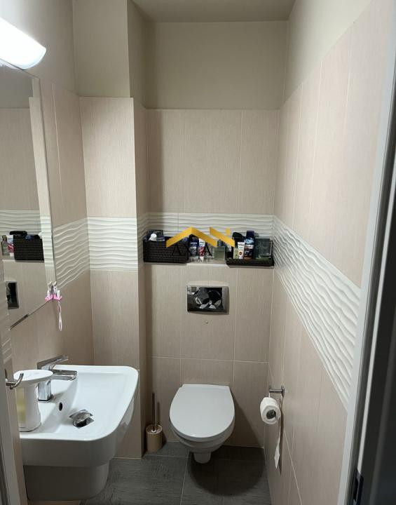 Apartament 3 camere decomandate, lift, 79 mp, 2 băi, 2 balcoane, Calea Mănăștur