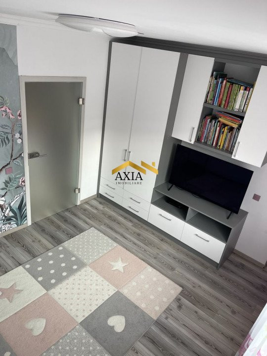 Apartament de vânzare , 3 camere, 60 mp, Eroilor!