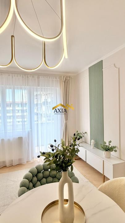 Apartament 3 camere, Ultralux, zona Terra!