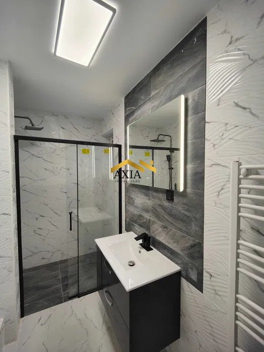 Apartament 2 camere, 58 mp, zona Eroilor!