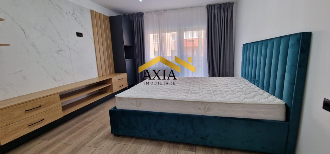 Apartament de închiriat cu 3 camere decomandate in  zona Lidl 