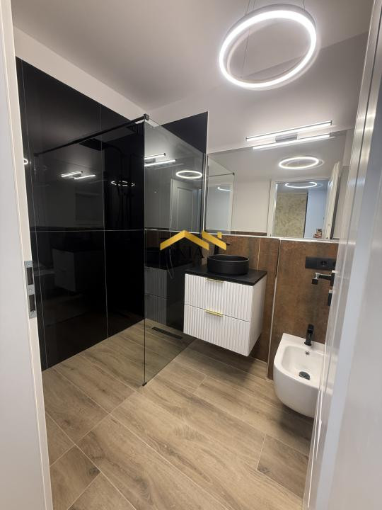 Apartament modern cu 2 camere, terasă și parcare subterană generoasă – Florești,