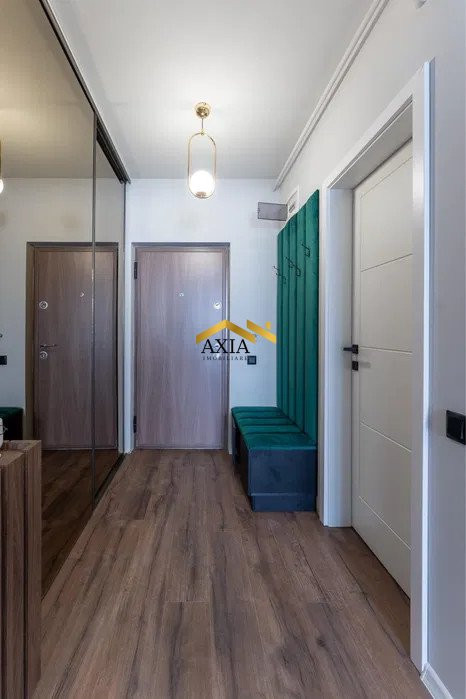 Apartament 2 camere, 52 mp, finisaje LUX, zona Terra!