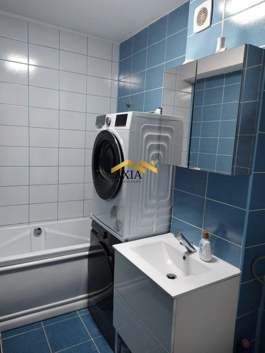 Apartament 3 camere, 61 mp, zona Eroilor!
