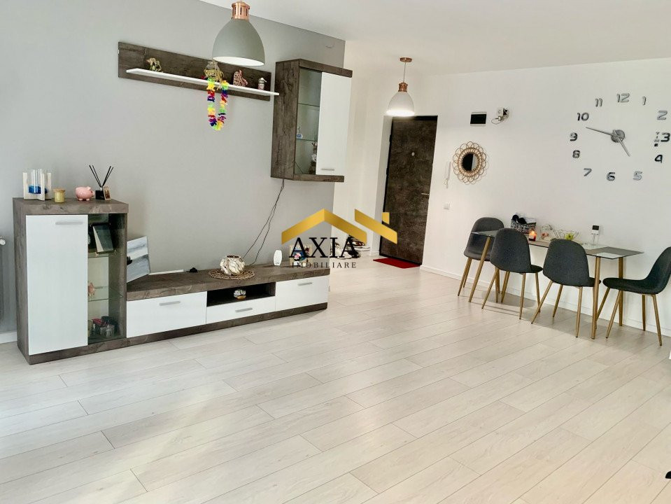 Apartament 67 mp, Eroilor, Floresti!