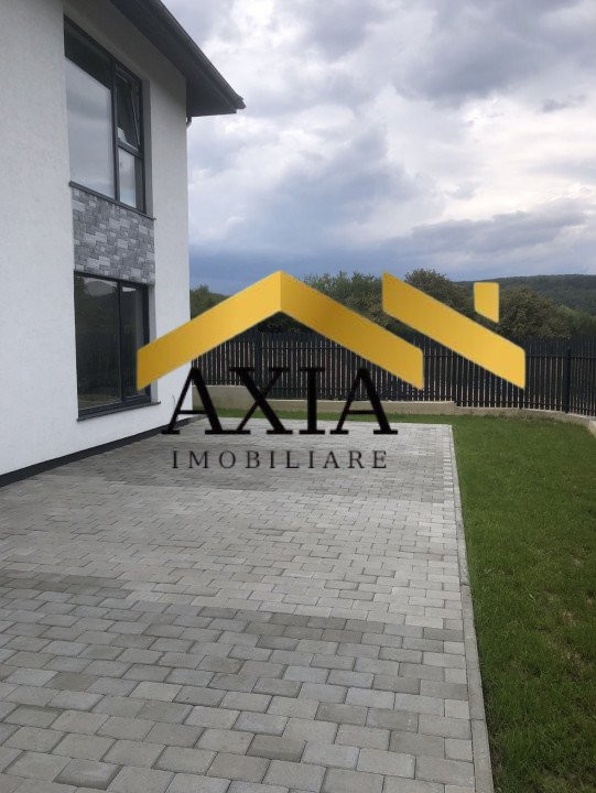 Casa individuală, Luna de Sus!