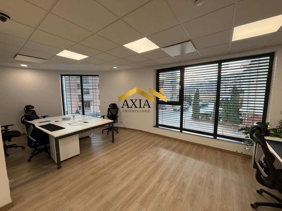 Spațiu de birouri de închiriat – 900 m², parcare inclusă, infrastructură IT