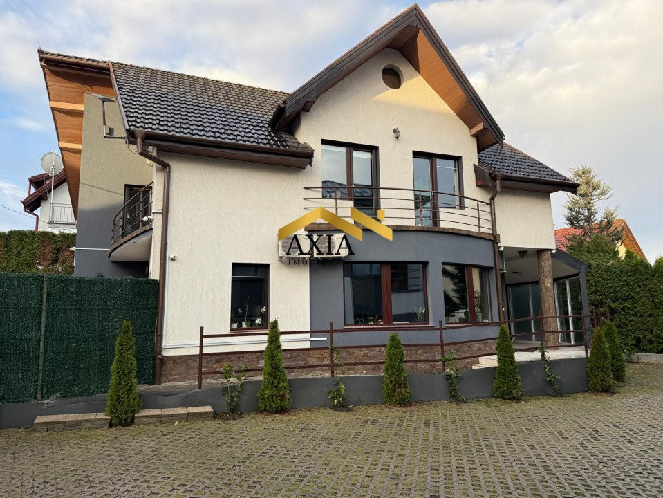 Spațiu de birouri de închiriat – 220 m², parcare inclusă, infrastructură IT