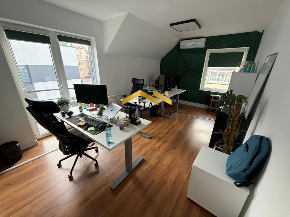 Spațiu de birouri de închiriat – 220 m², parcare inclusă, infrastructură IT