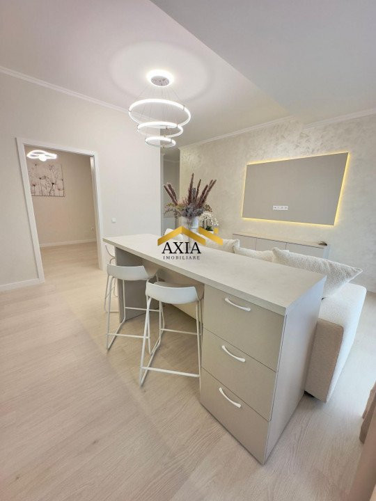 Apartament finisaje de lux, 56 mp, zona Eroilor!