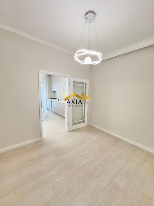 Apartament finisaje de lux, 56 mp, zona Eroilor!