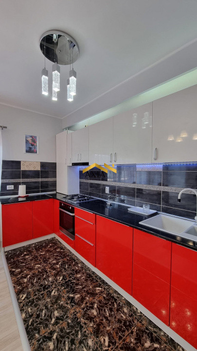 Apartament 63 mp utili, 7 mp balcon, zona Stadionului!